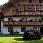 Hauslhof Oda ve Kahvaltı *