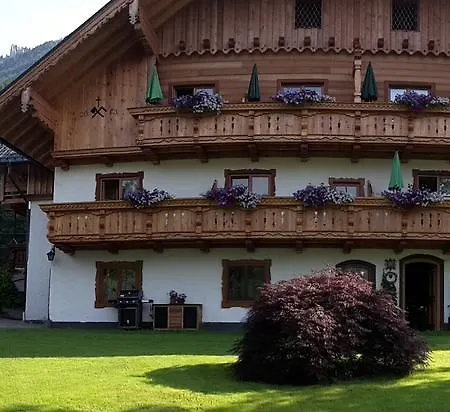 Hauslhof Bed & Breakfast *