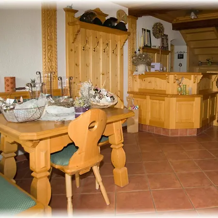 Hauslhof *