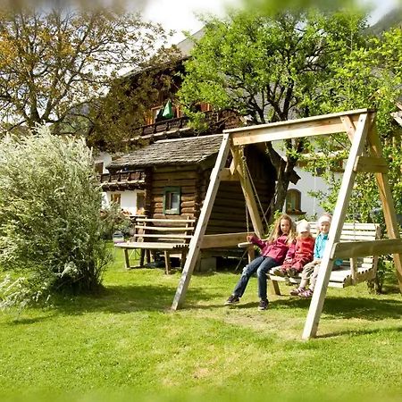 Bed & Breakfast Hauslhof *