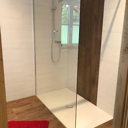 فندق مبيت وإفطار Hauslhof *