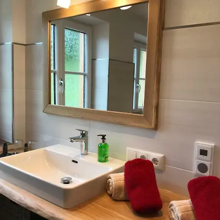 Hauslhof فندق مبيت وإفطار
