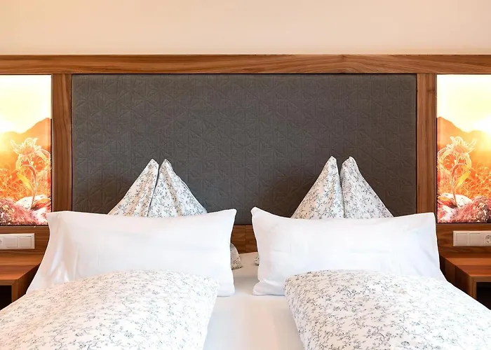 Hauslhof Bed & Breakfast *