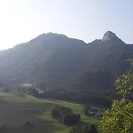 Hauslhof Bed & Breakfast