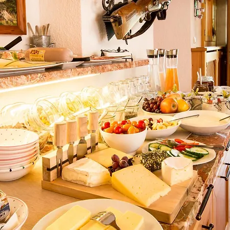 Hauslhof לינה וארוחת בוקר